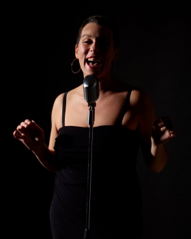 Marcella Casciaro - Tecnica vocale e canto individuale - Comusicazione - Scuola Musica
