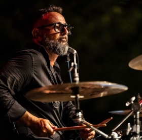 GIORGIO BELLIA - BATTERIA - Comusicazione - Scuola Musica